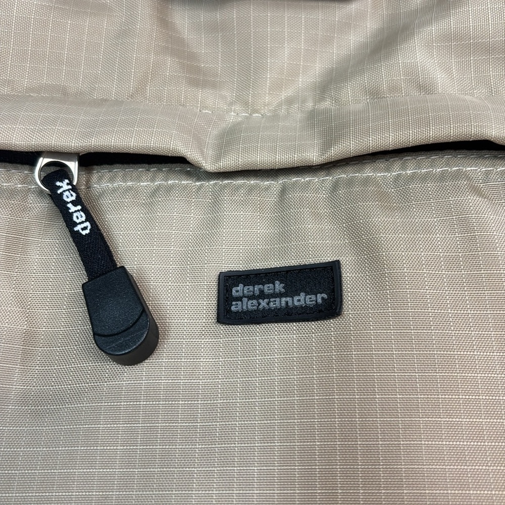 Derek Alexander Full Zip Travel/ Computer Bag - Unisex - Picture 8 of 14